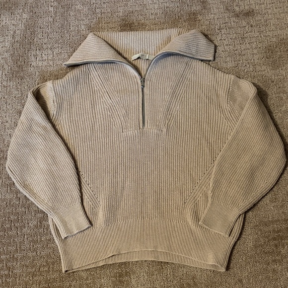 LOFT Sweaters - The Loft Half Zip Sweater